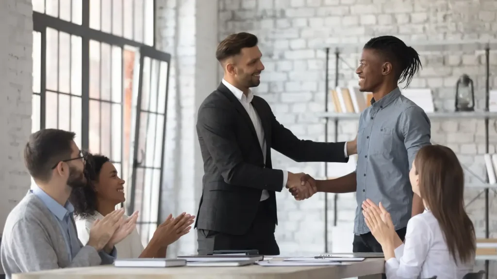 How to leave a good impression during a job interview