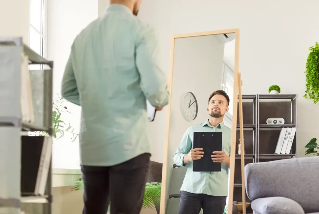How to prepare thoroughly for a job interview and succeed