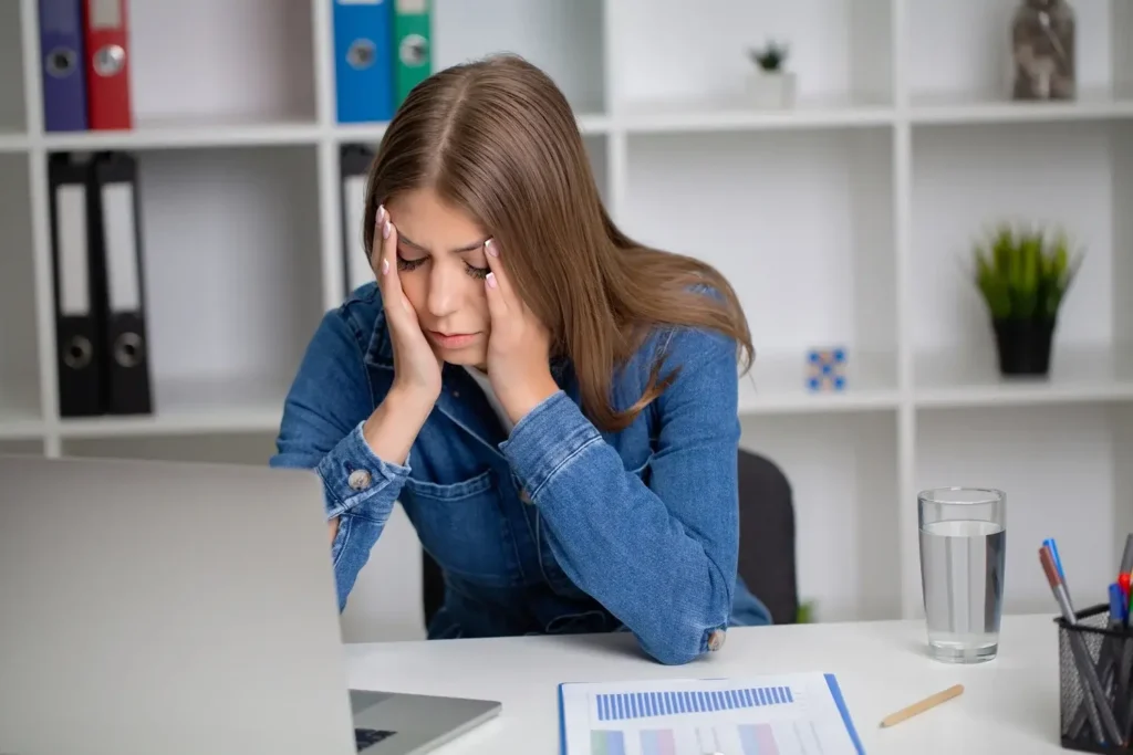 How to write a polite job rejection letter with templates