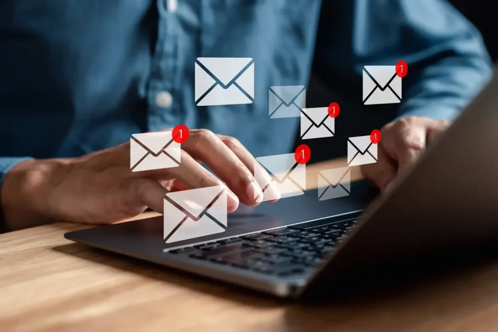 How to craft effective out of office messages professionally